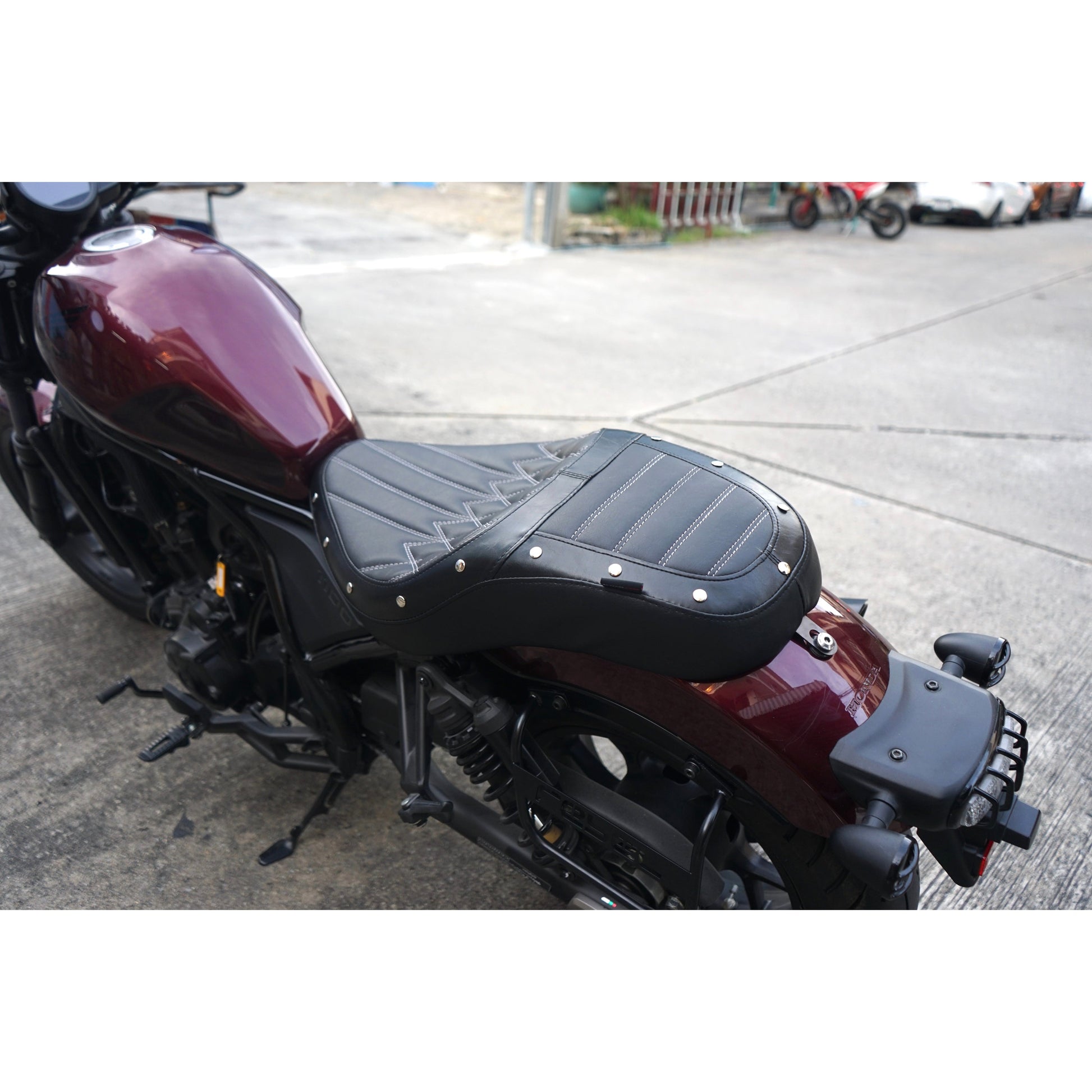 เบาะแต่ง V.1 สำหรับ HONDA REBEL CMX 1100 2021-2025