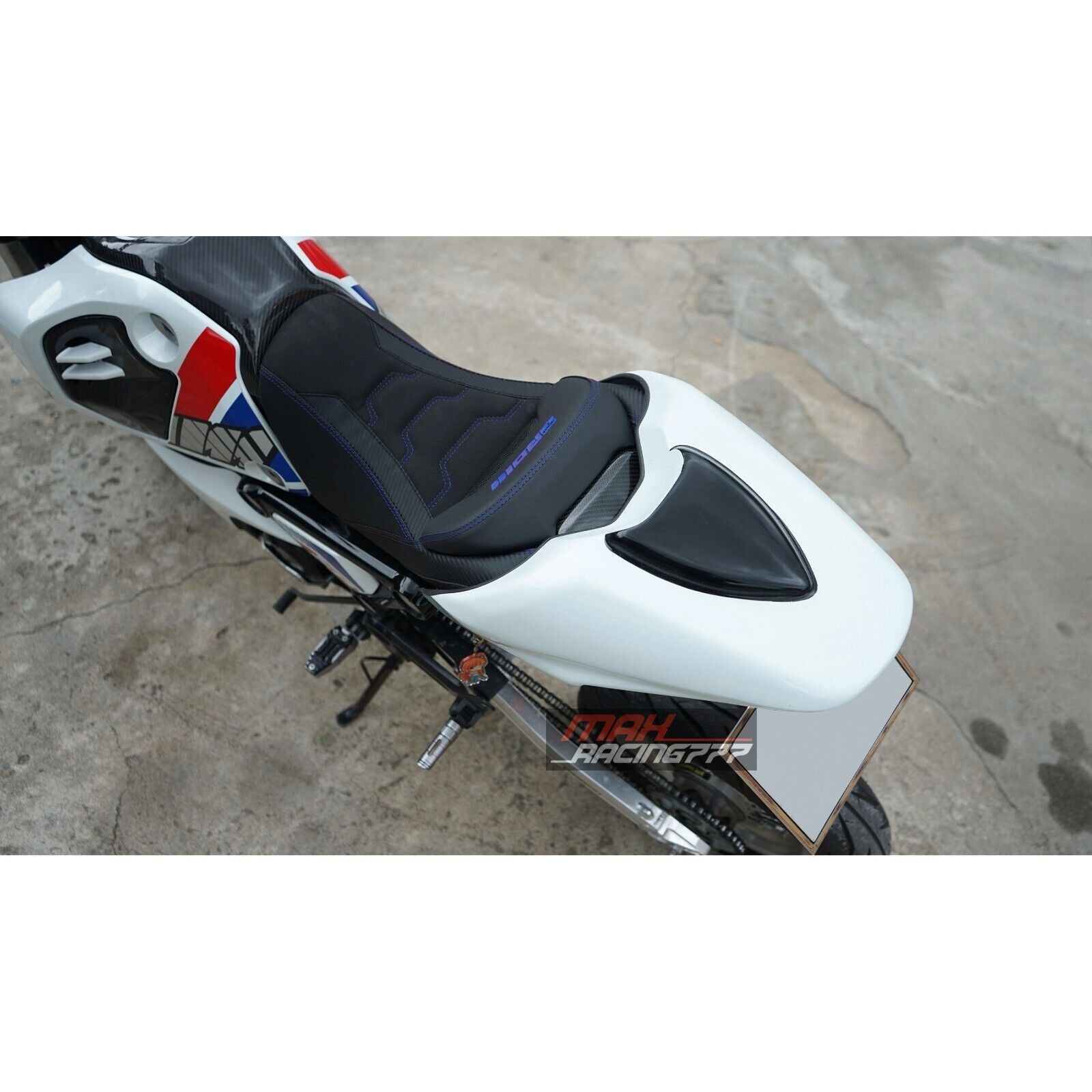 ครอบเบาะตูดมด สำหรับ HONDA GROM 125 2021-2024 *ใส่ได้เฉพาะเบาะแต่งทรงสปอร์ตหมอนคาร์บอน*