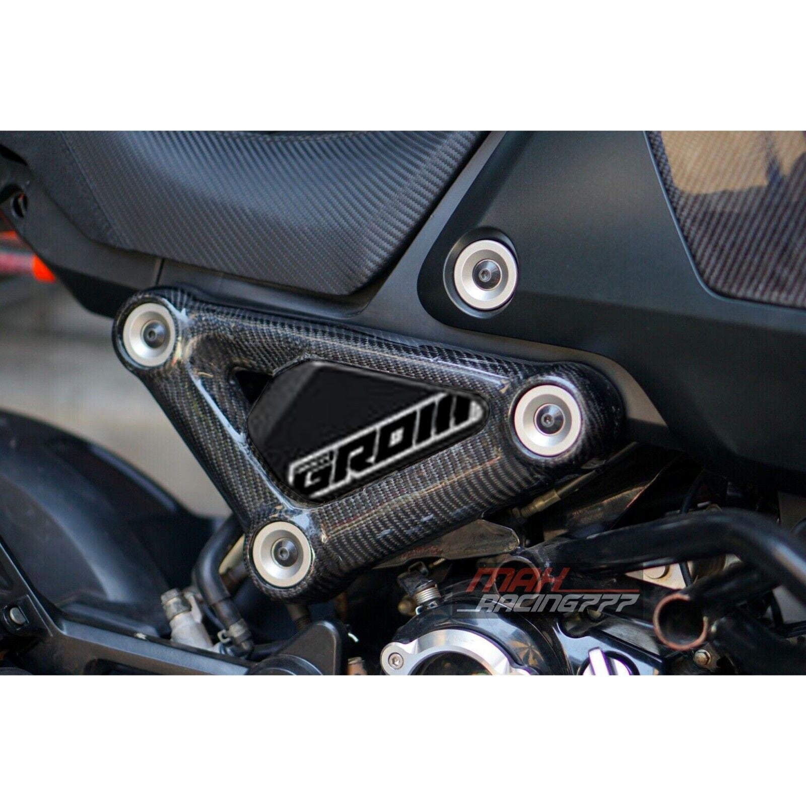 ชุดเซ็ท 6 ชิ้นคาร์บอน HONDA NEW GROM 2021-2024
