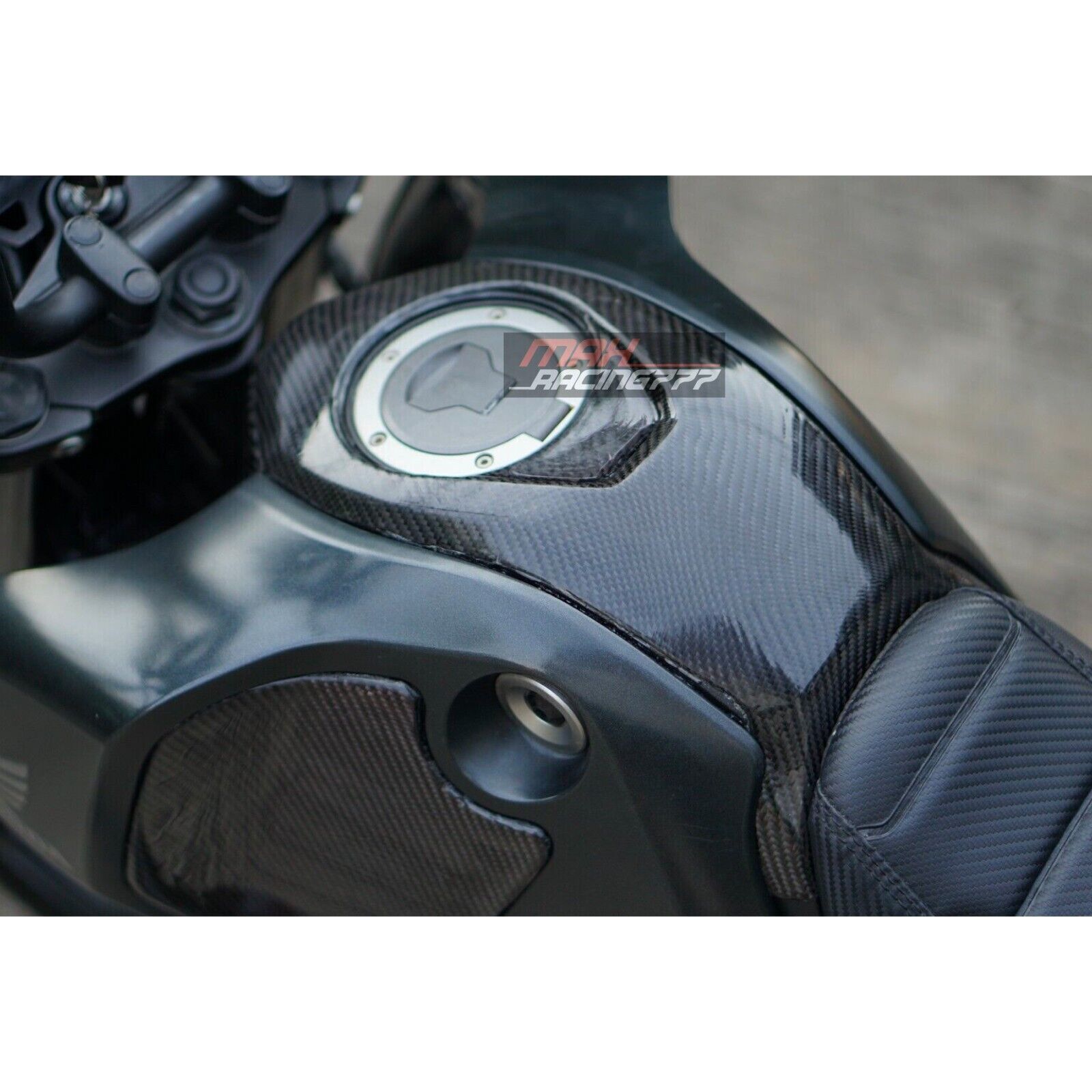 ชุดเซ็ท 6 ชิ้นคาร์บอน HONDA NEW GROM 2021-2024