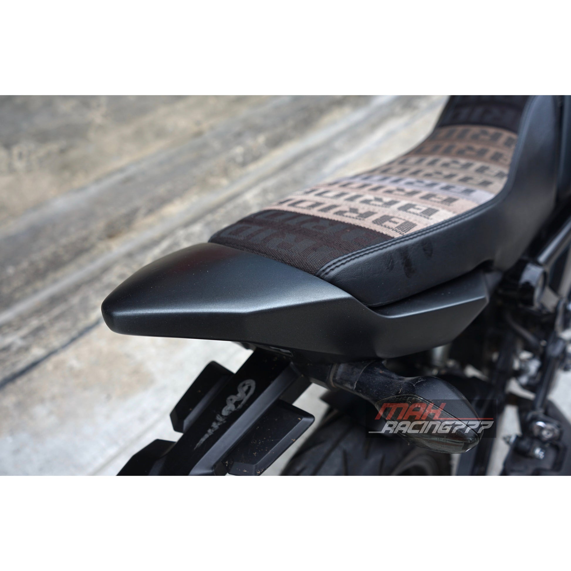 ครอบท้ายแต่ง สำหรับ HONDA NEW GROM125 2021-2024