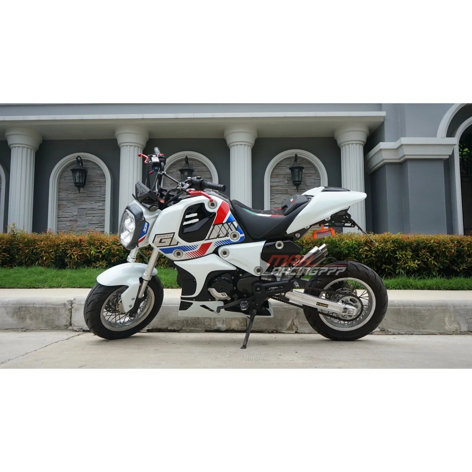 ครอบด้านข้าง สำหรับ HONDA NEW GROM 2021-2024