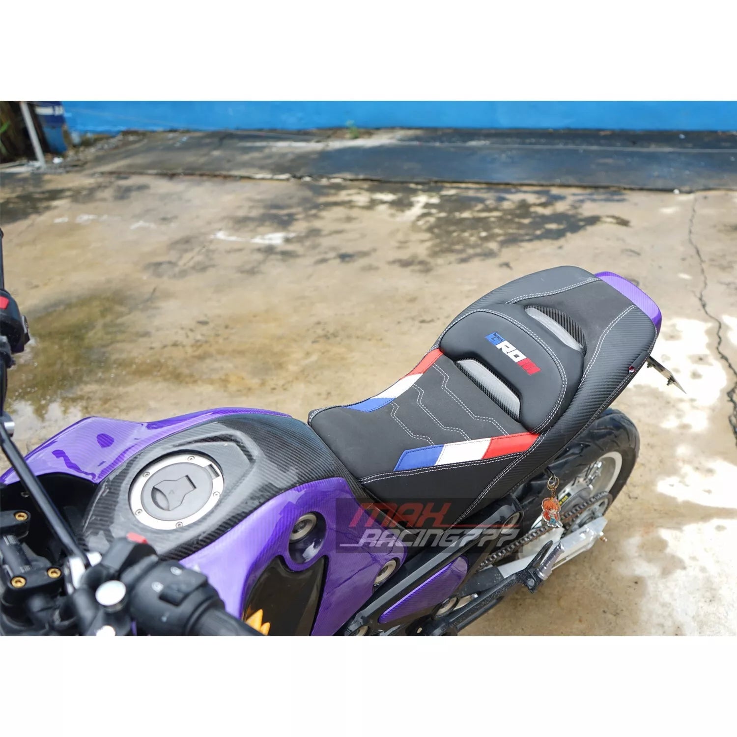 เบาะแต่งทรงสปอร์ตหมอนคาร์บอน สำหรับ HONDA GROM125 2021-2025
