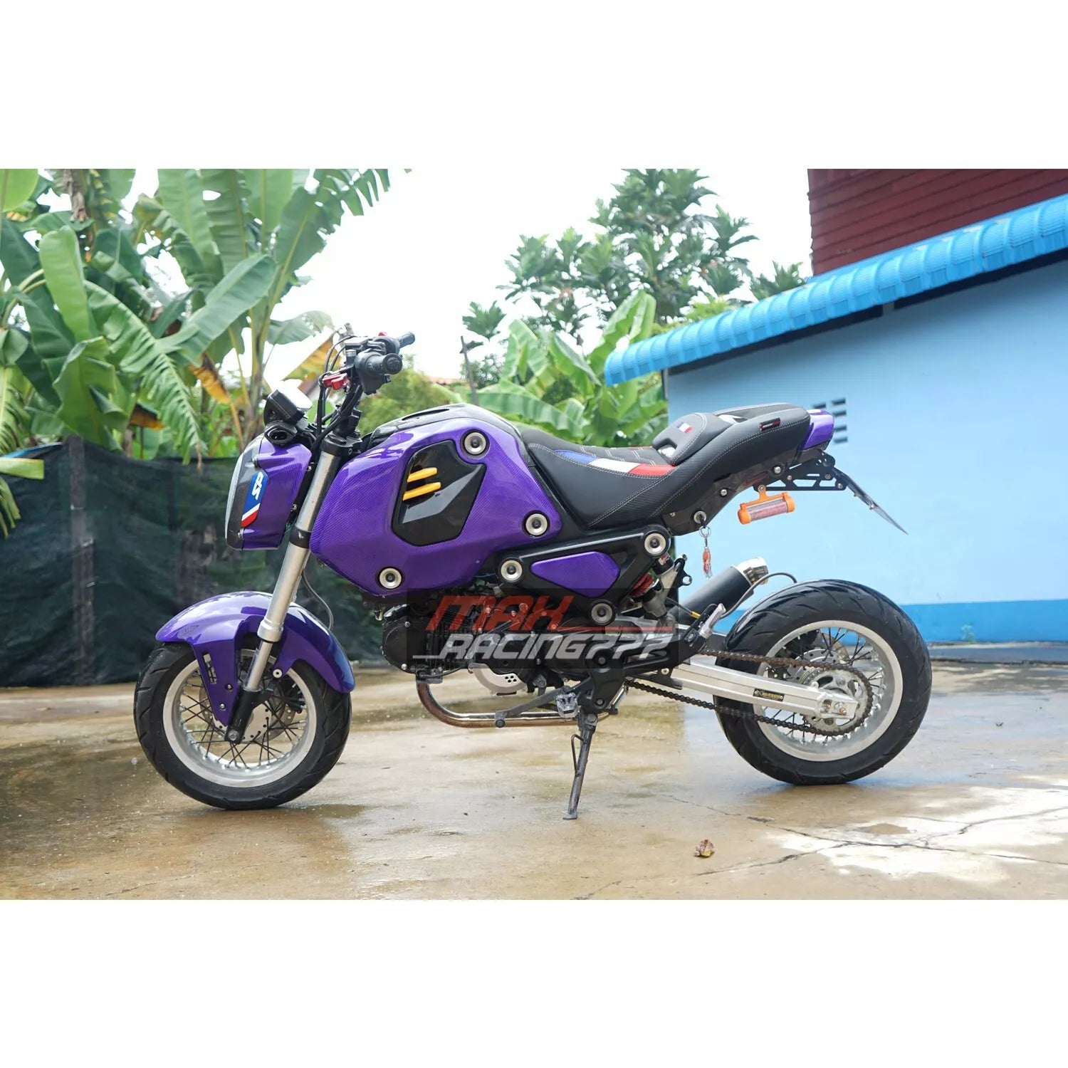 เบาะแต่งทรงสปอร์ตหมอนคาร์บอน สำหรับ HONDA GROM125 2021-2025