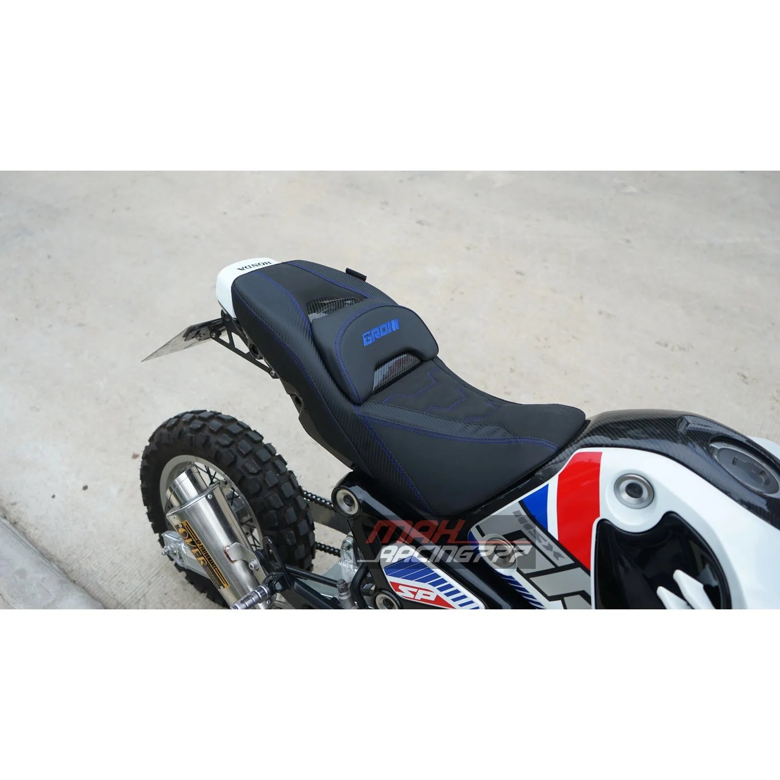 เบาะแต่งทรงสปอร์ตหมอนคาร์บอน สำหรับ HONDA GROM125 2021-2025